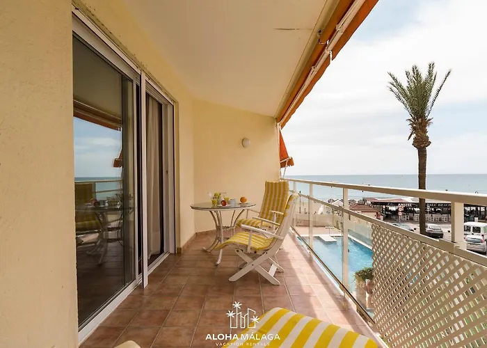 Torremolinos Beachfront 202 By Alohamalaga